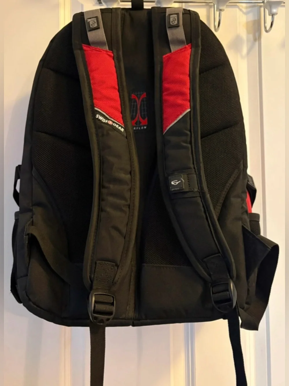 SwissGear 1900 ScanSmart 17” Laptop Travel Backpack Red/Black